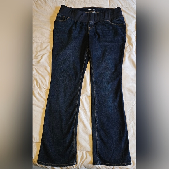Old Navy Maternity Jeans - Picture 1 of 3